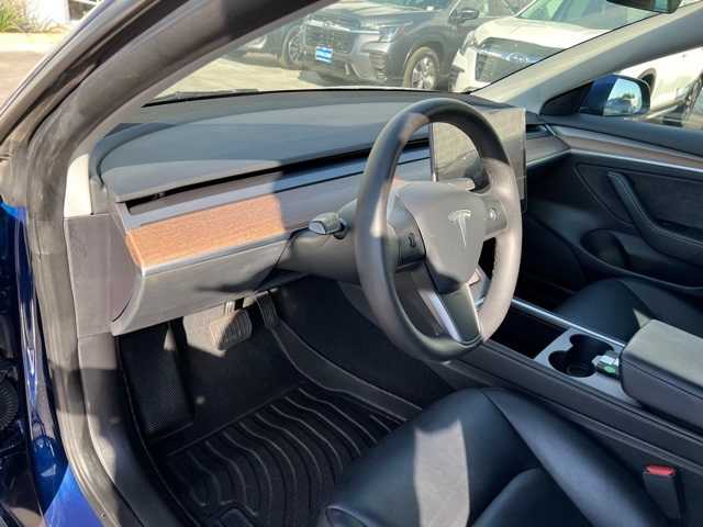 2022 Tesla Model 3 BASE 12