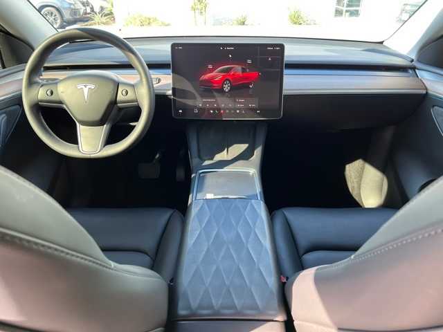 2023 Tesla Model Y Long Range 28