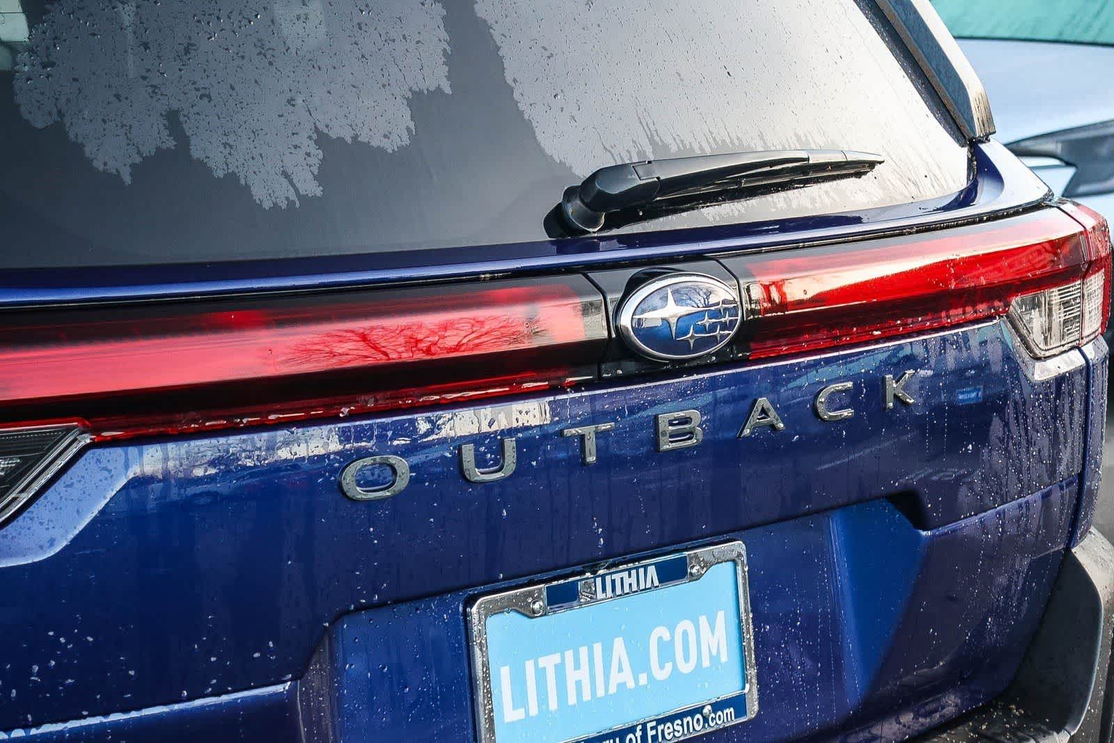 2026 Subaru Outback Limited - Photo 8