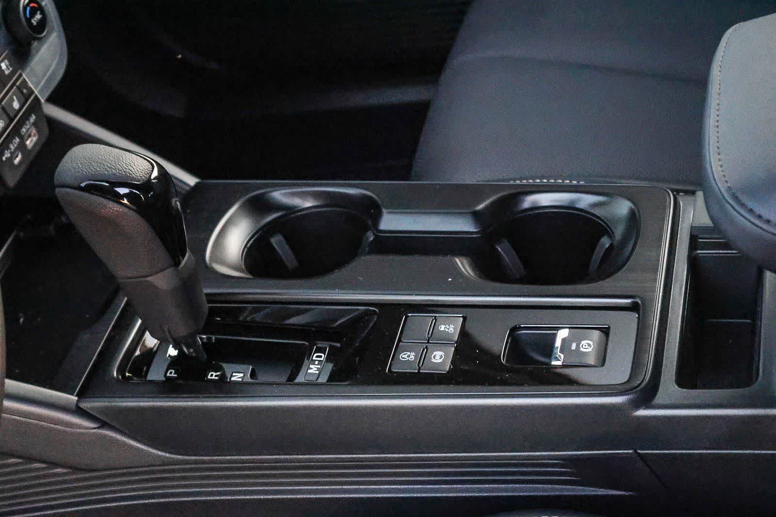 2026 Subaru Outback Limited - Photo 19