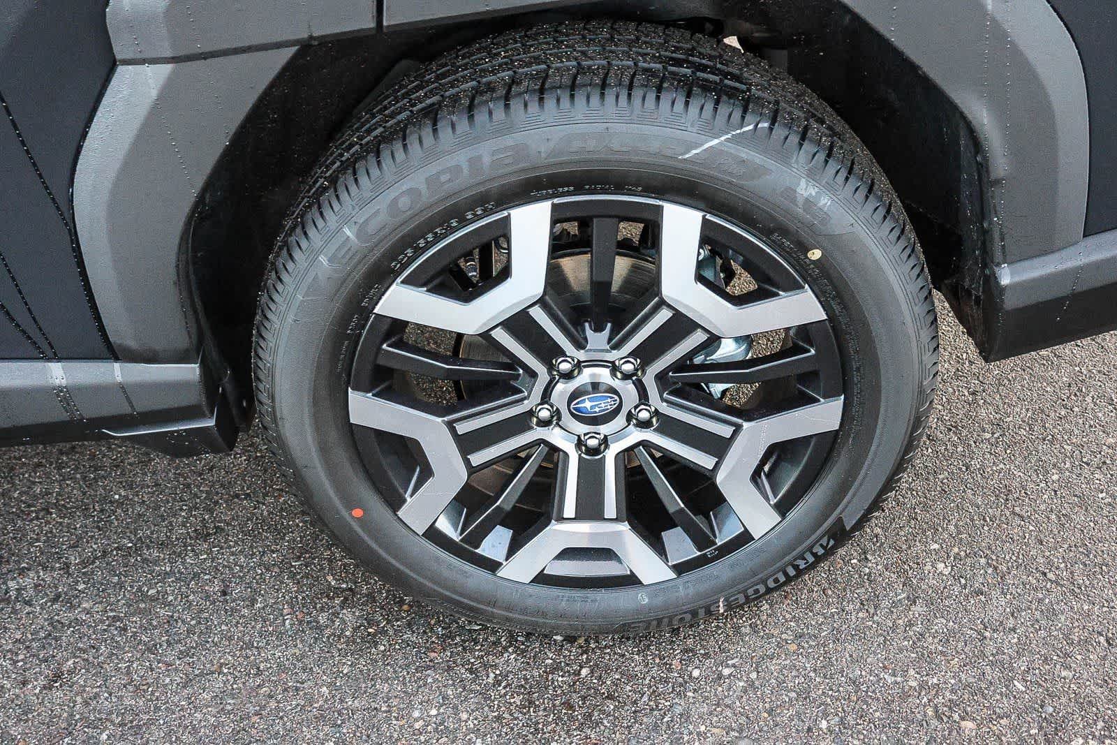 2026 Subaru Outback Touring XT - Photo 9