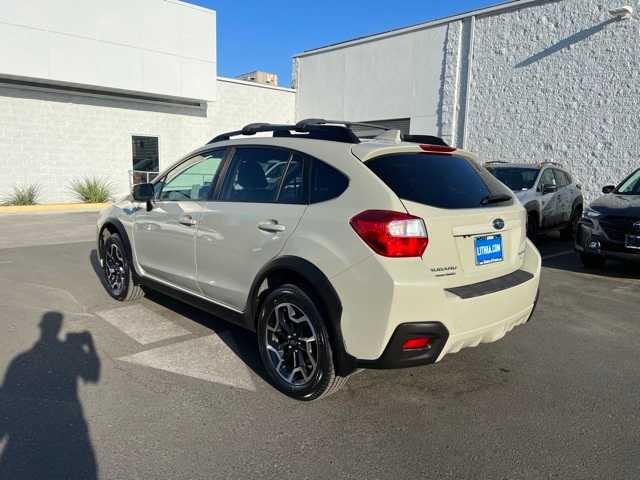 2016 Subaru Crosstrek Limited 3