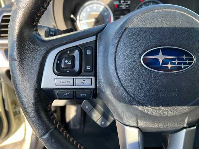 2016 Subaru Crosstrek Limited 35