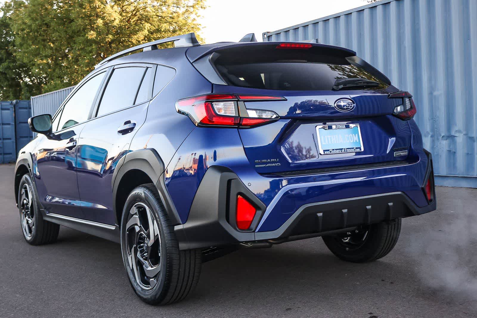 View vehicle photo 6