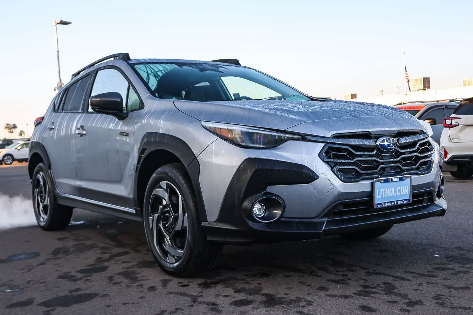 View vehicle photo 3