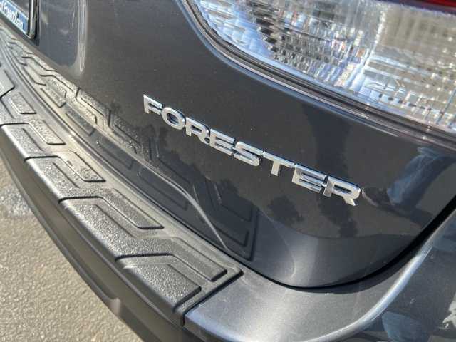 2022 Subaru Forester Premium 7