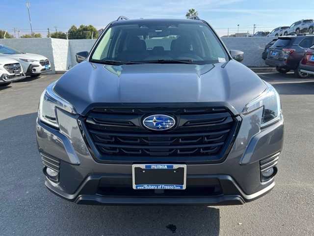 2022 Subaru Forester Premium 12