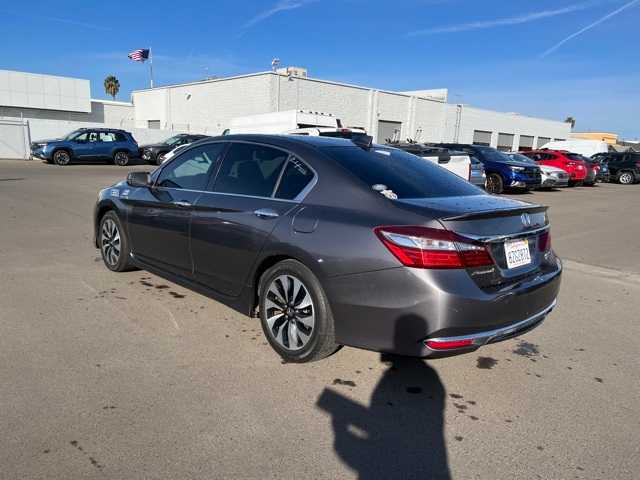 2017 Honda Accord Hybrid Touring 3