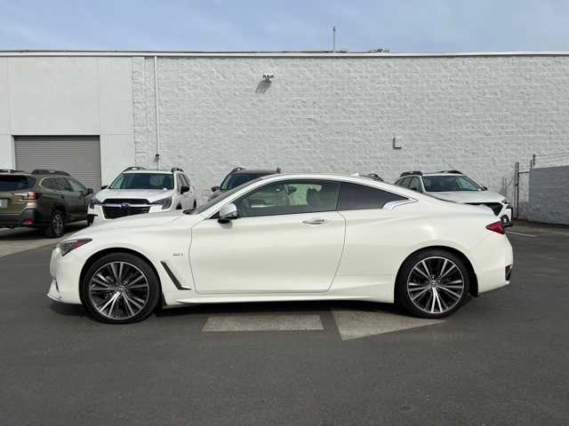 2017 INFINITI Q60 2.0t 2