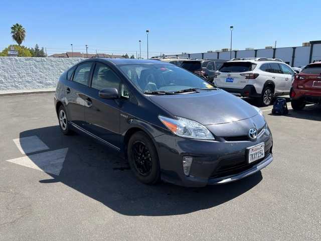 2015 Toyota Prius Four 11