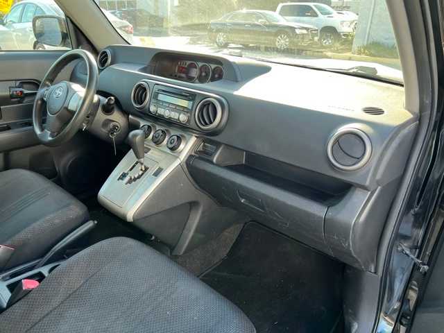 2009 Scion xB BASE 25