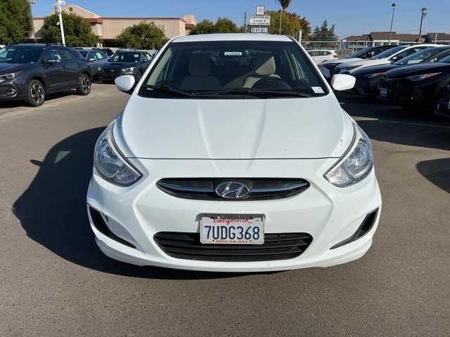 2016 Hyundai Accent SE 11