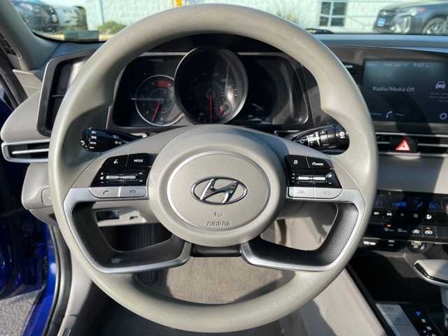 2021 Hyundai Elantra SEL 33