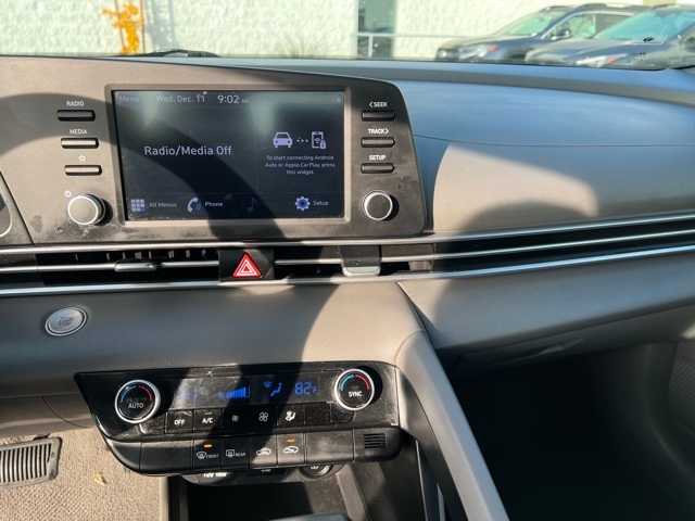 2021 Hyundai Elantra SEL 36