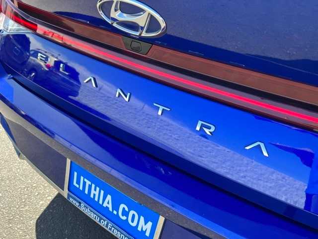 2021 Hyundai Elantra SEL 6