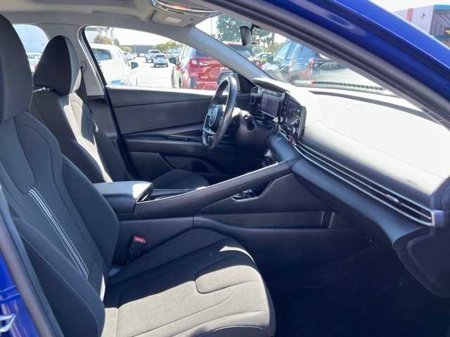 2021 Hyundai Elantra SEL 26