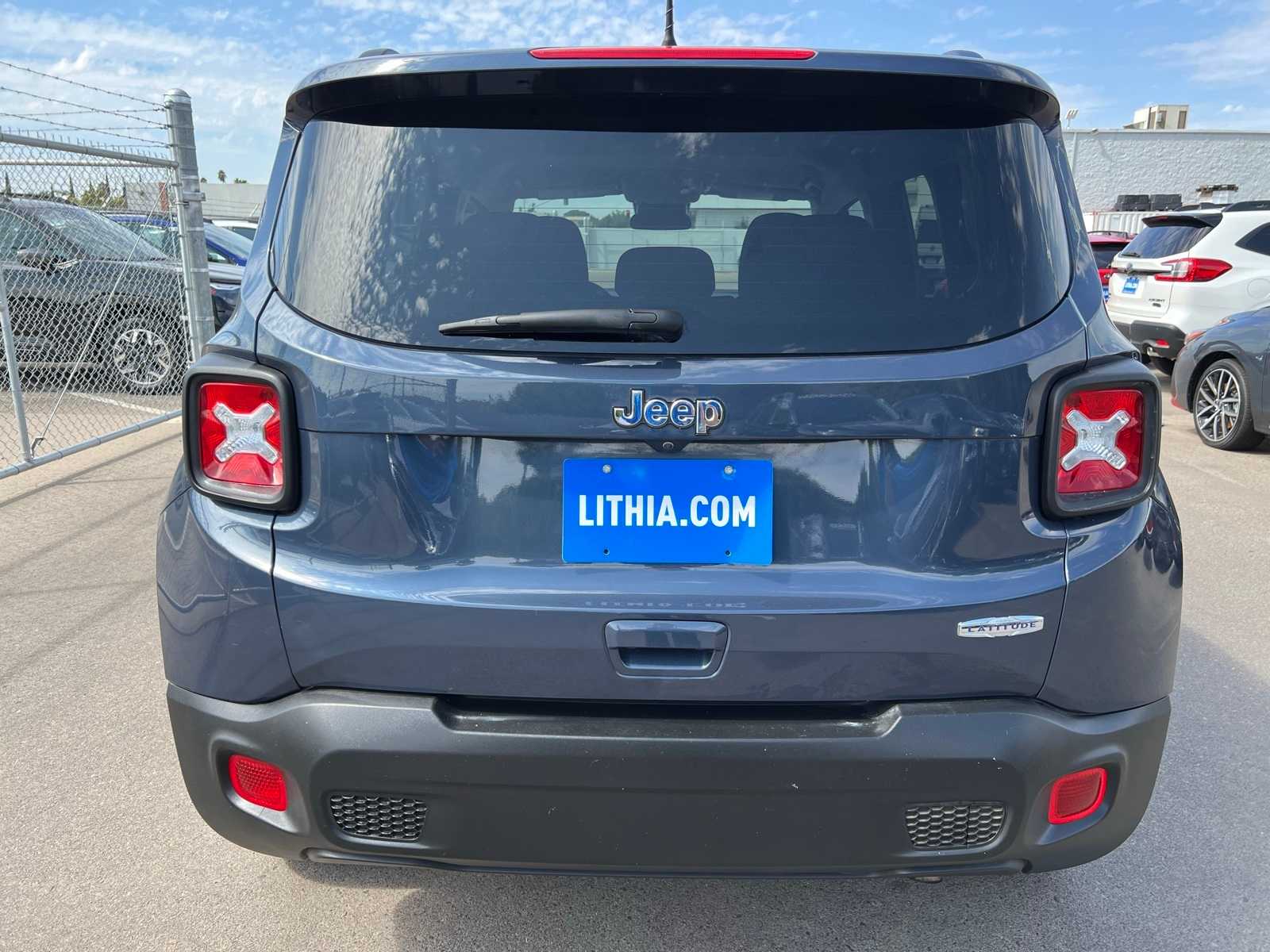 2021 Jeep Renegade Latitude photo 4