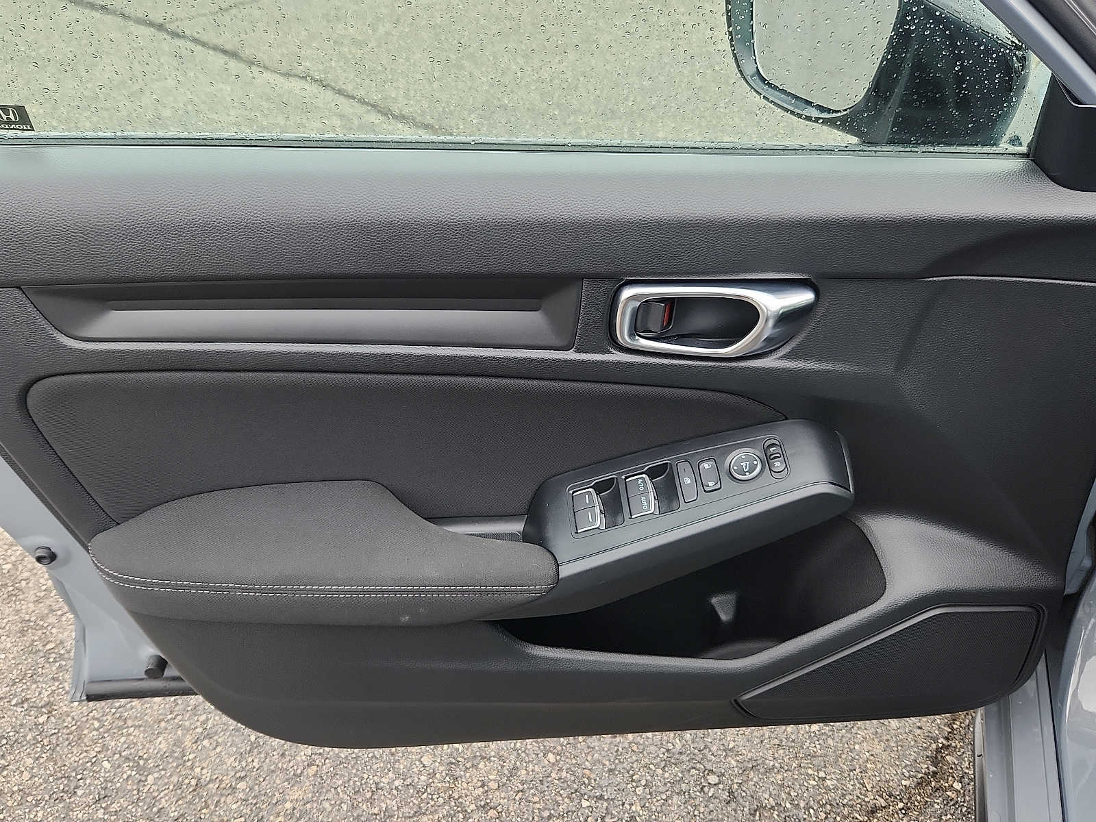 2025 Honda Civic Hatchback Sport - Photo 12