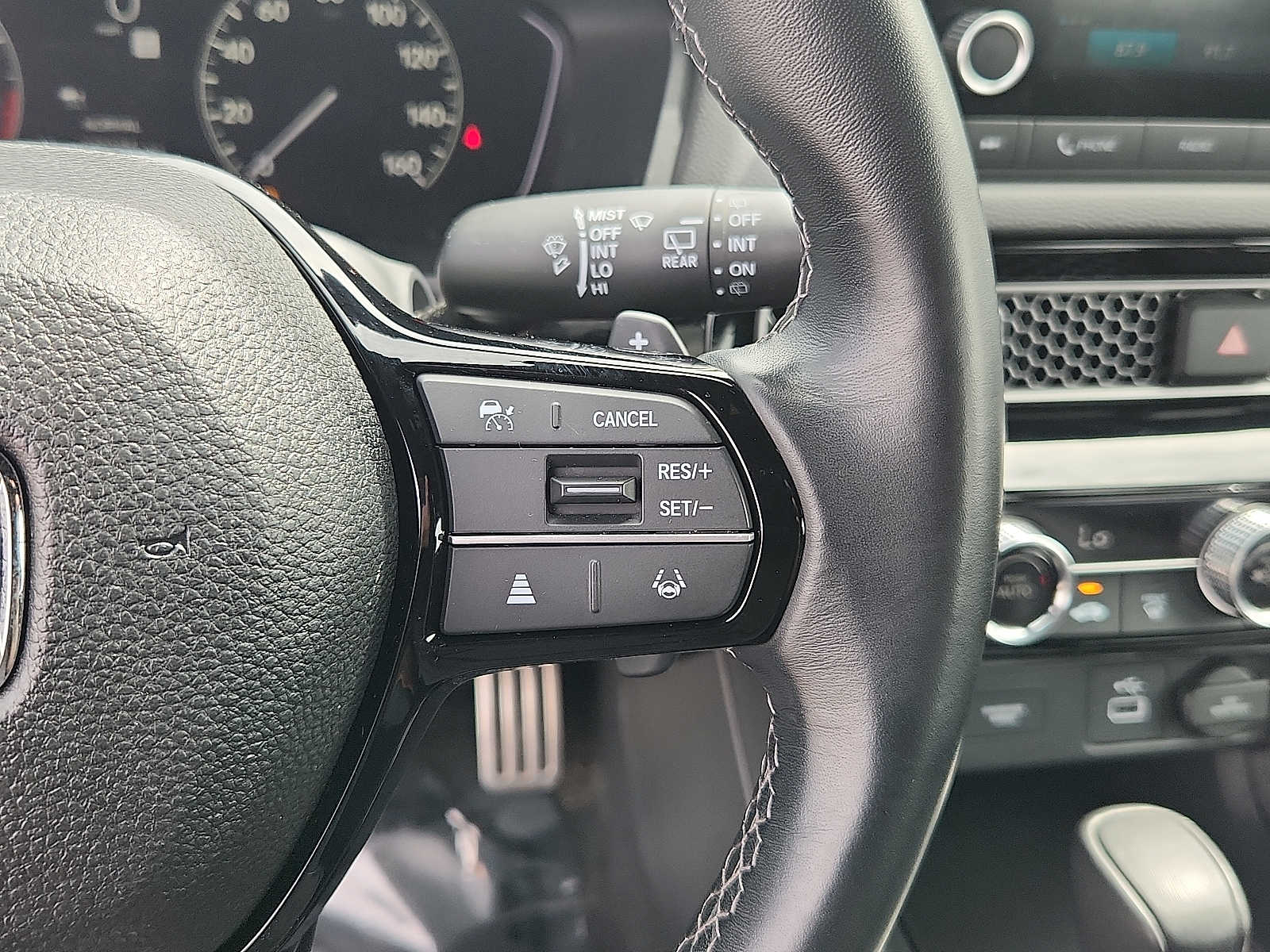 2024 Honda Civic Hatchback Sport - Photo 18