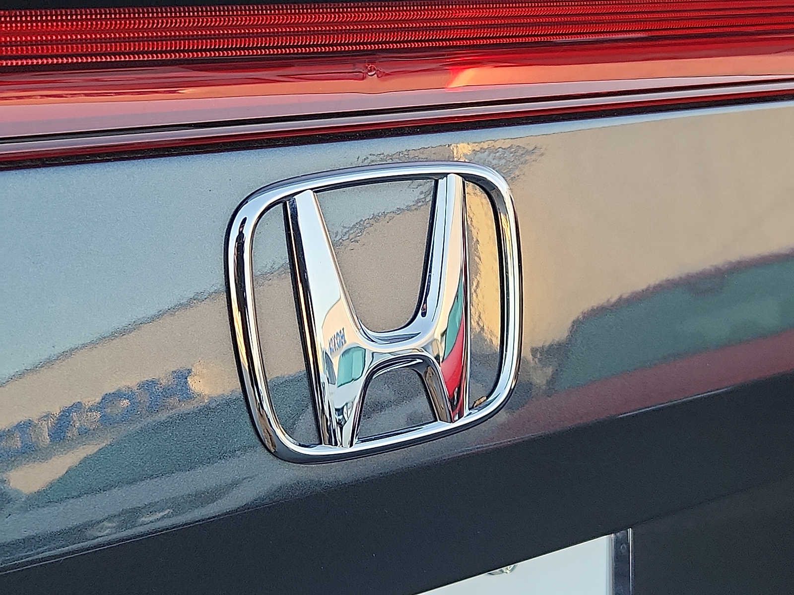 2025 Honda Civic Hatchback Sport - Photo 28