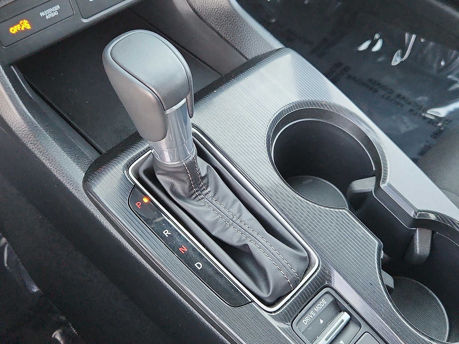 2025 Honda Civic Hatchback Sport - Photo 14