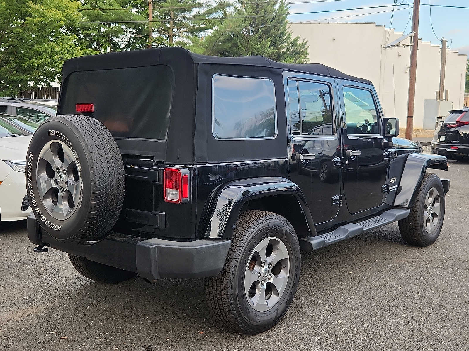 Used 2016 Jeep Wrangler Unlimited SUV