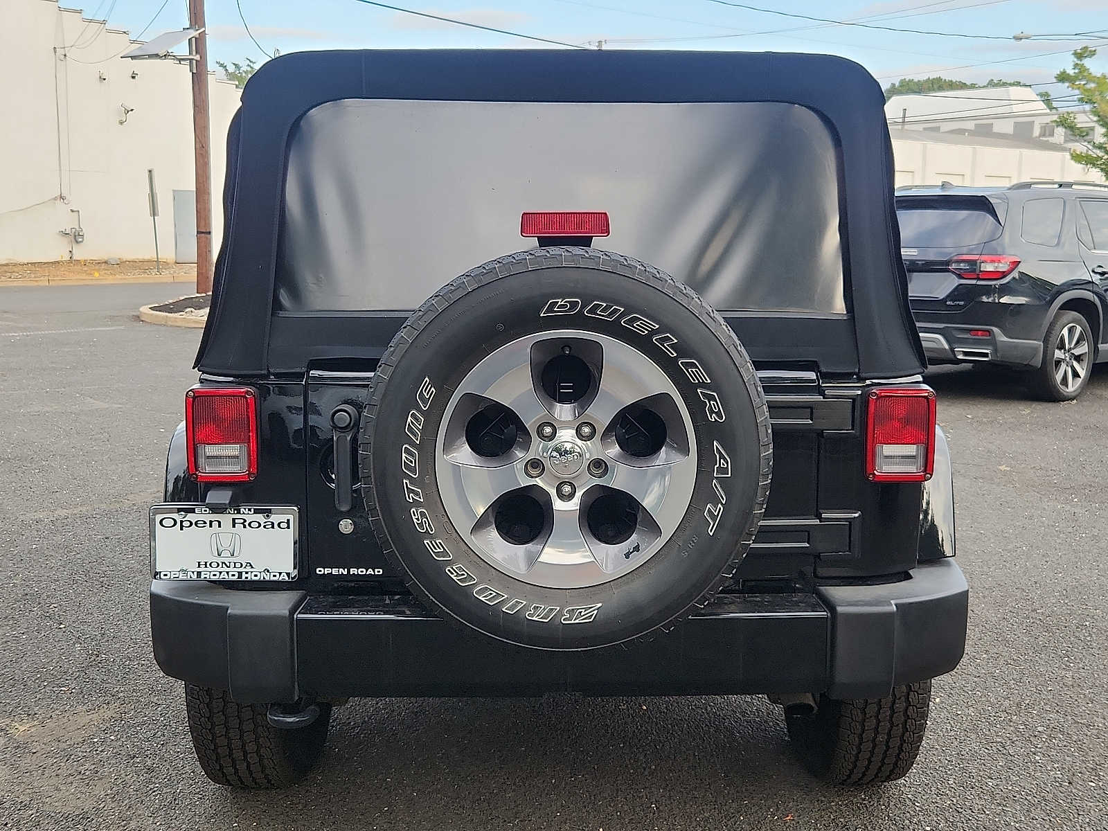 Used 2016 Jeep Wrangler Unlimited SUV