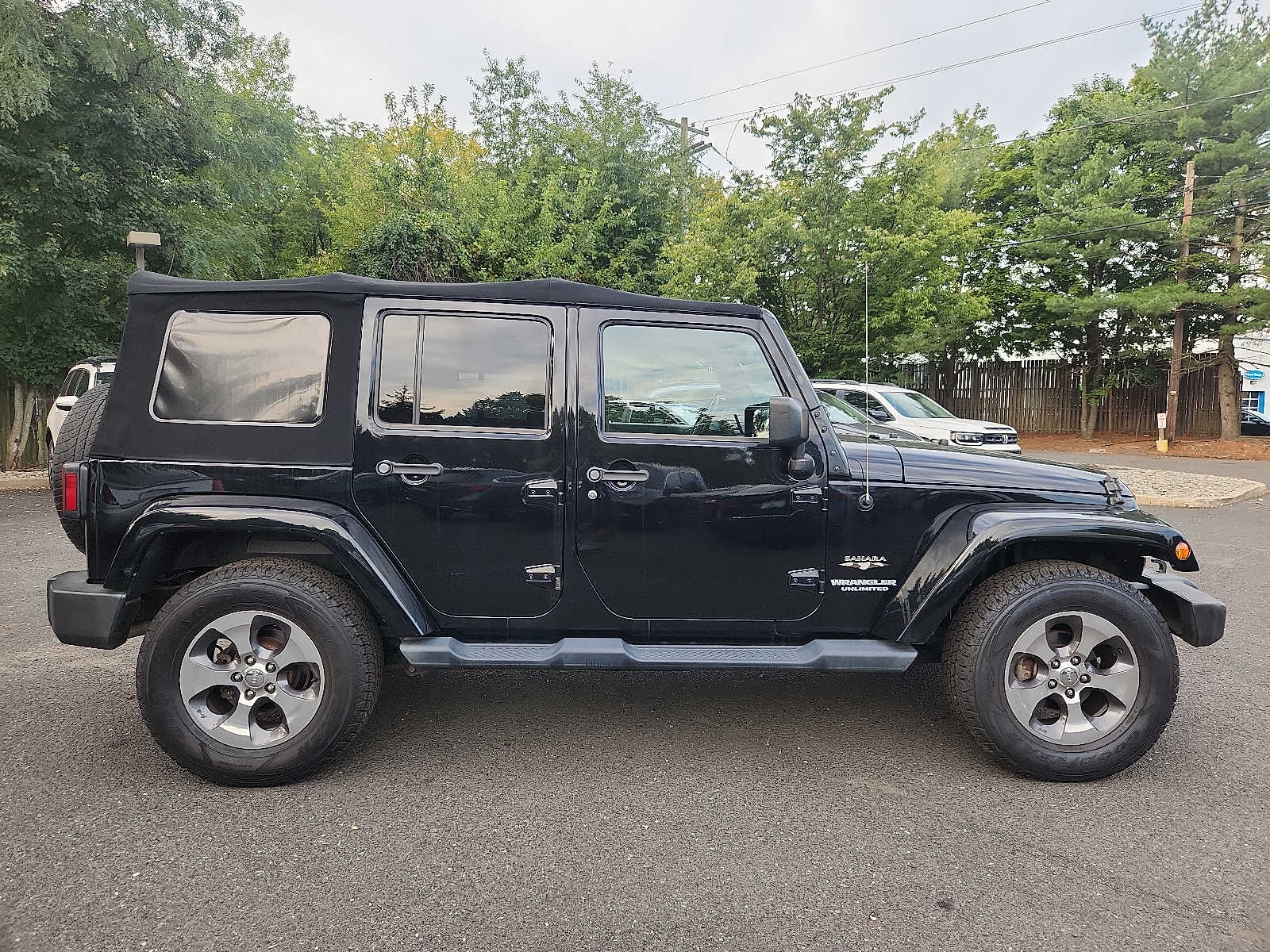 Used 2016 Jeep Wrangler Unlimited SUV