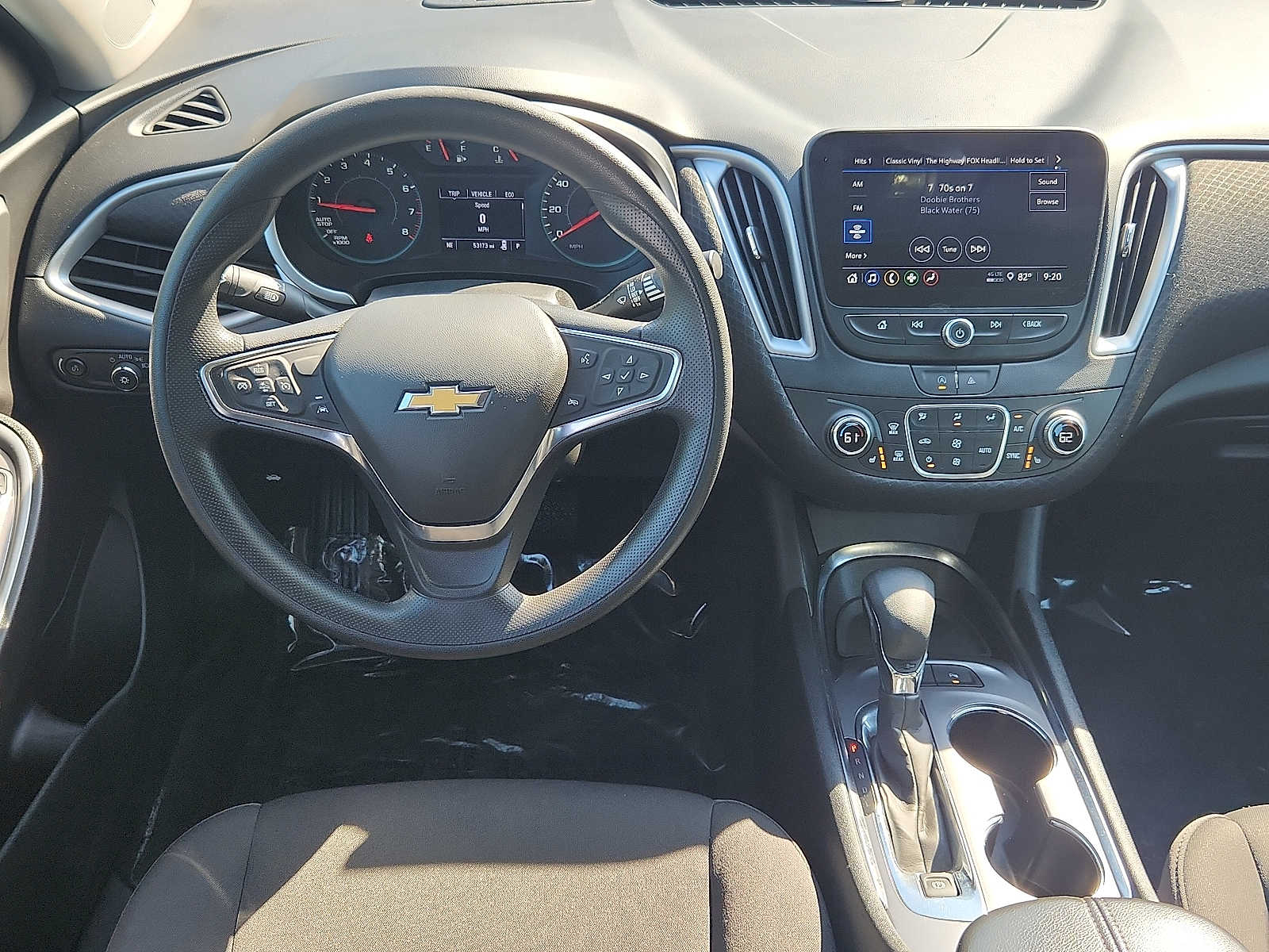 2024 Chevrolet Malibu 1LT - Photo 11