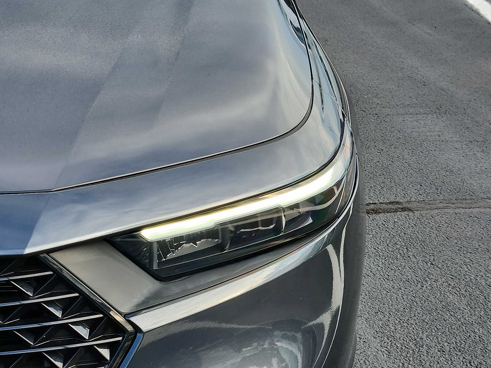2023 Honda Accord EX - Photo 9