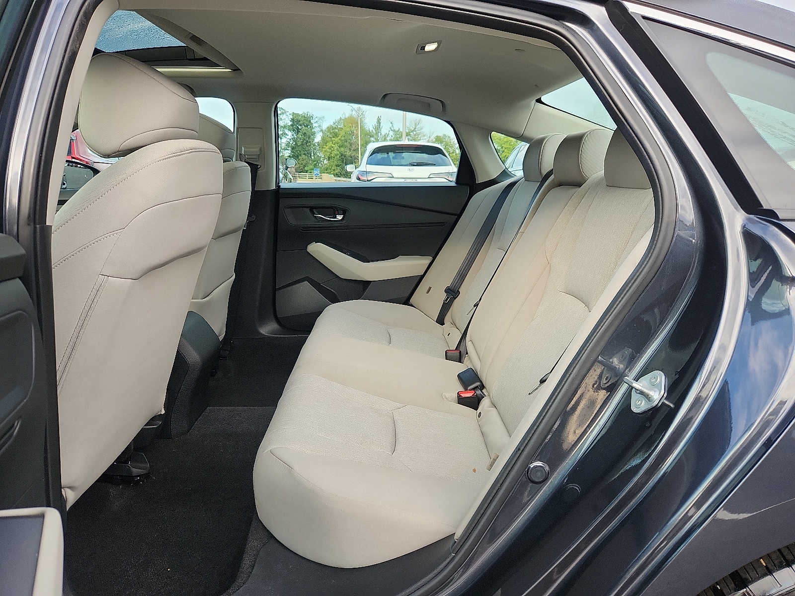 2023 Honda Accord EX - Photo 10