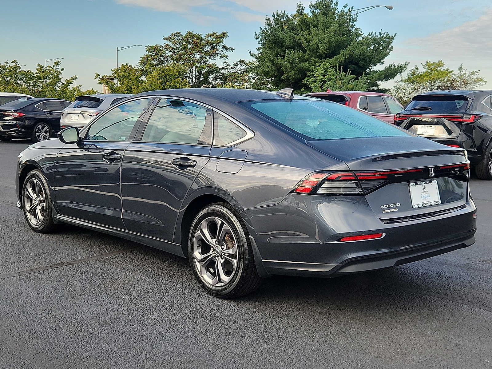 2023 Honda Accord EX - Photo 4