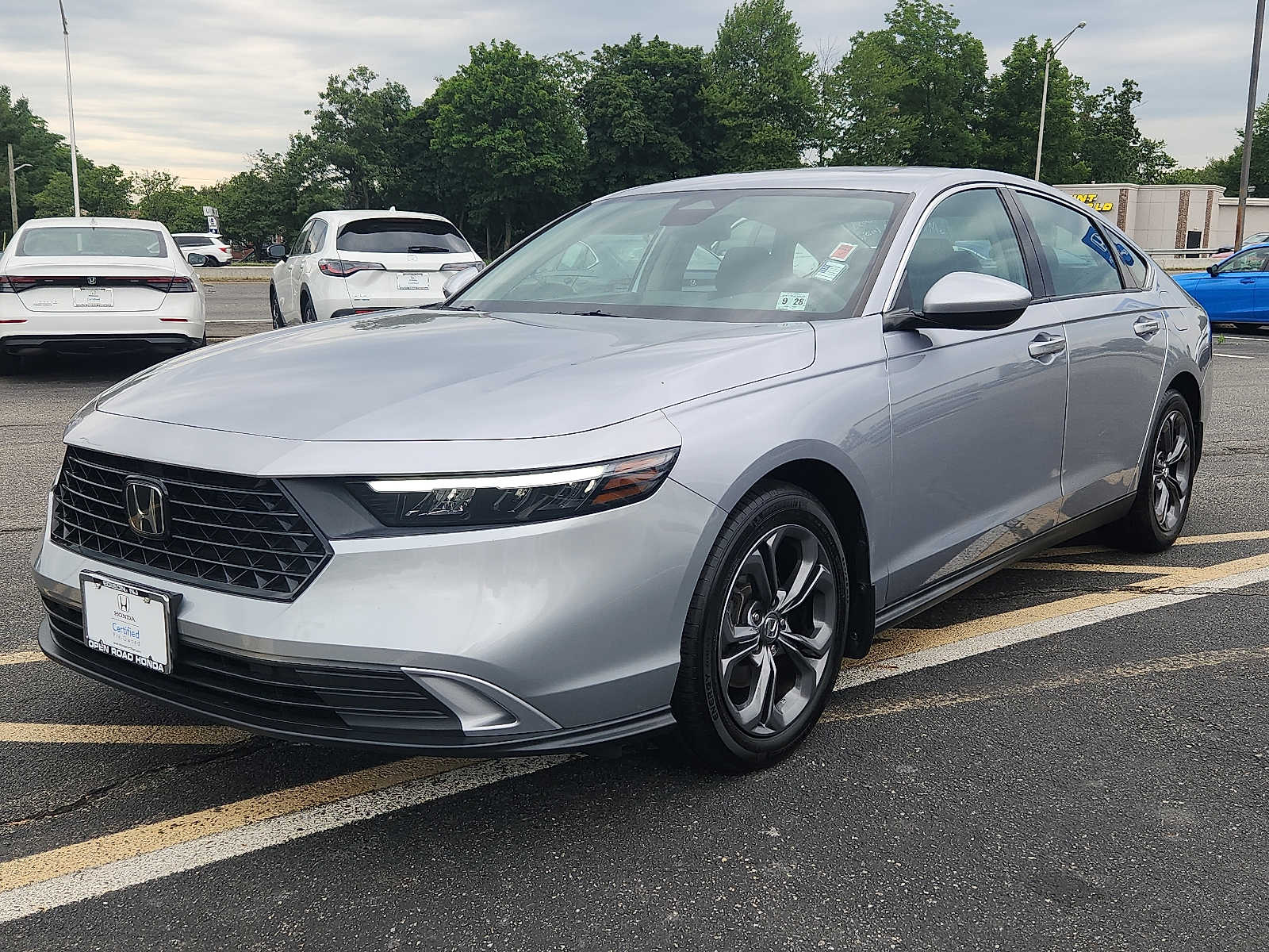 2023 Honda Accord EX - Photo 3