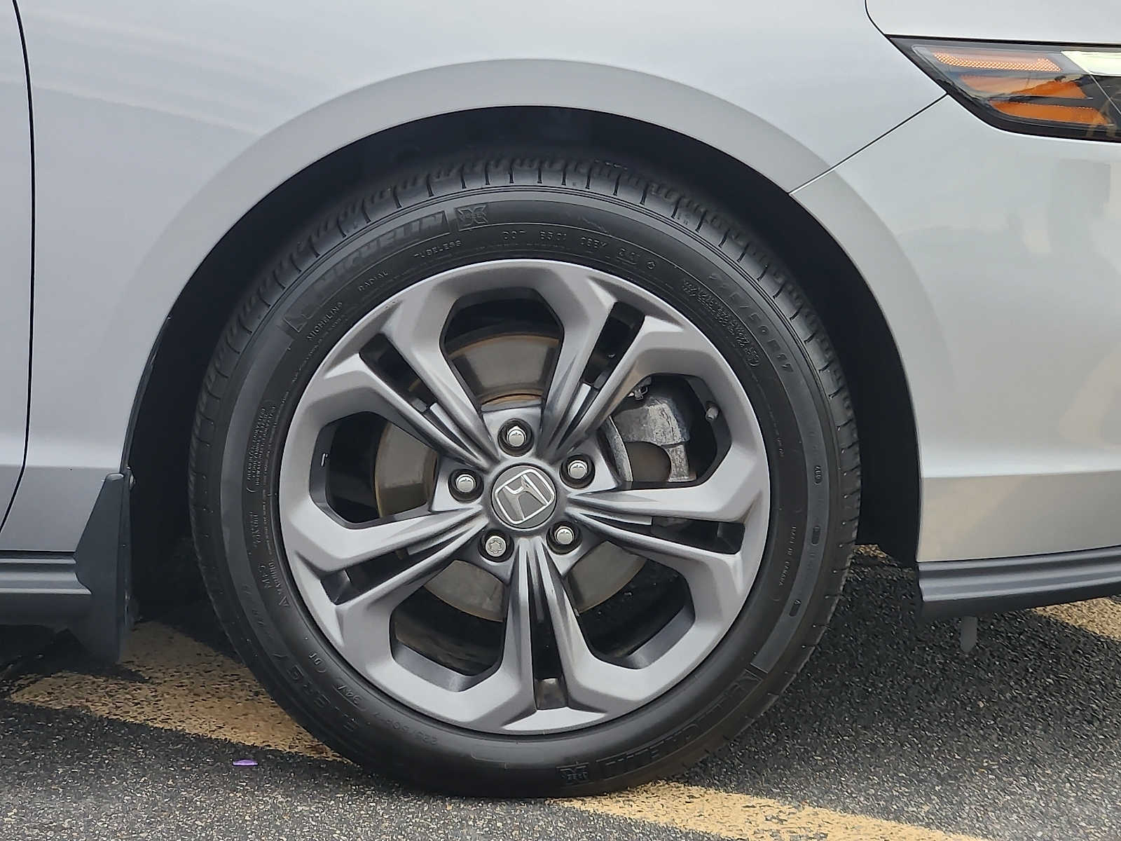 2023 Honda Accord EX - Photo 8