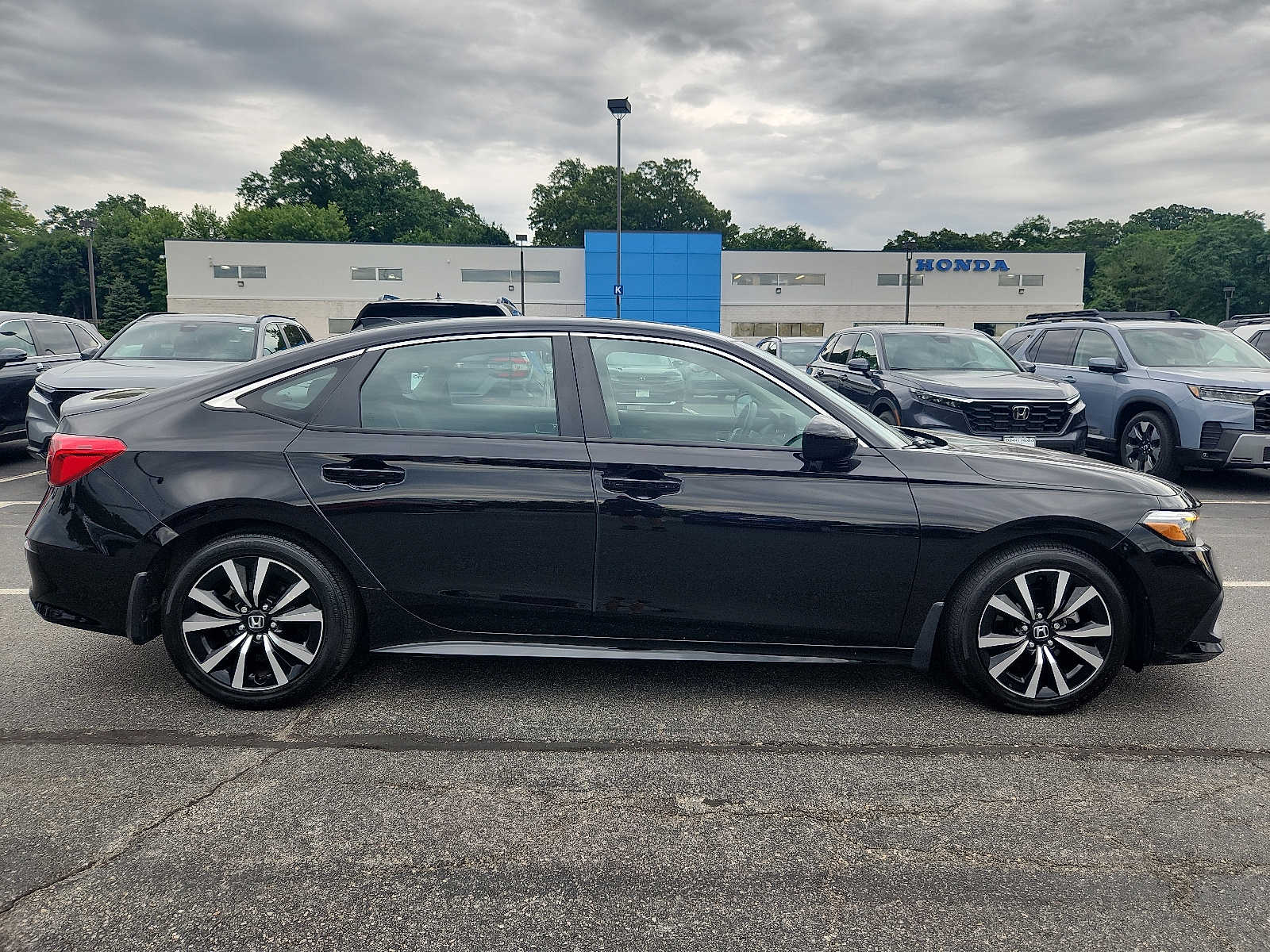 2023 Honda Civic EX - Photo 7