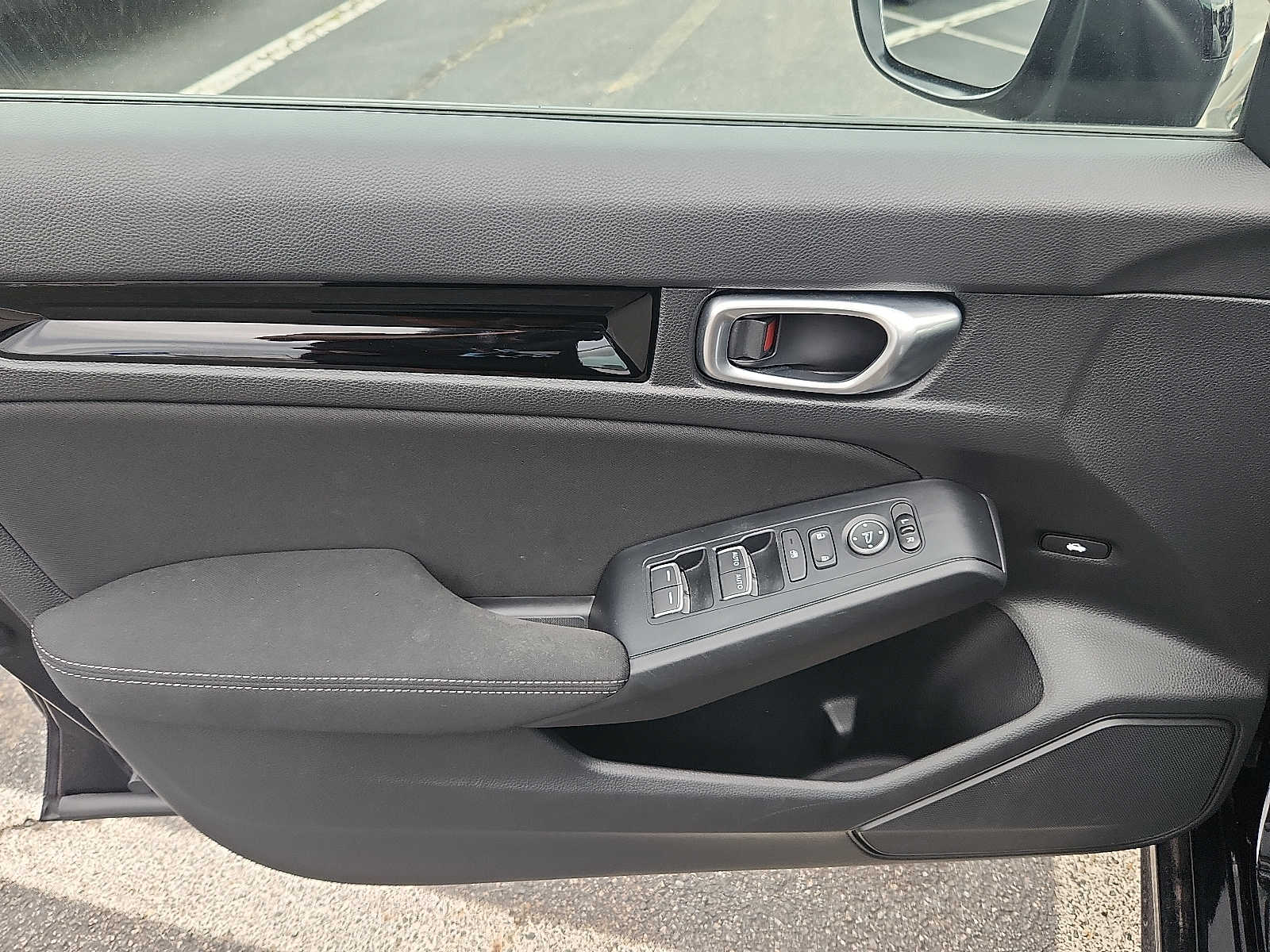 2023 Honda Civic EX - Photo 12