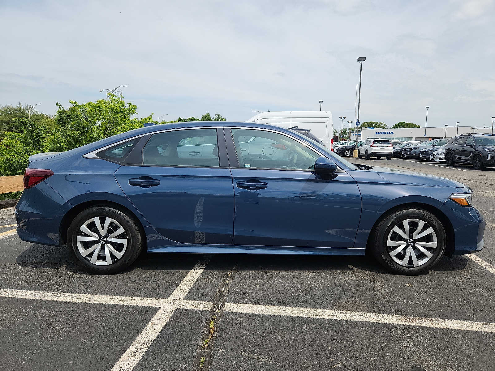 2025 Honda Civic LX - Photo 7