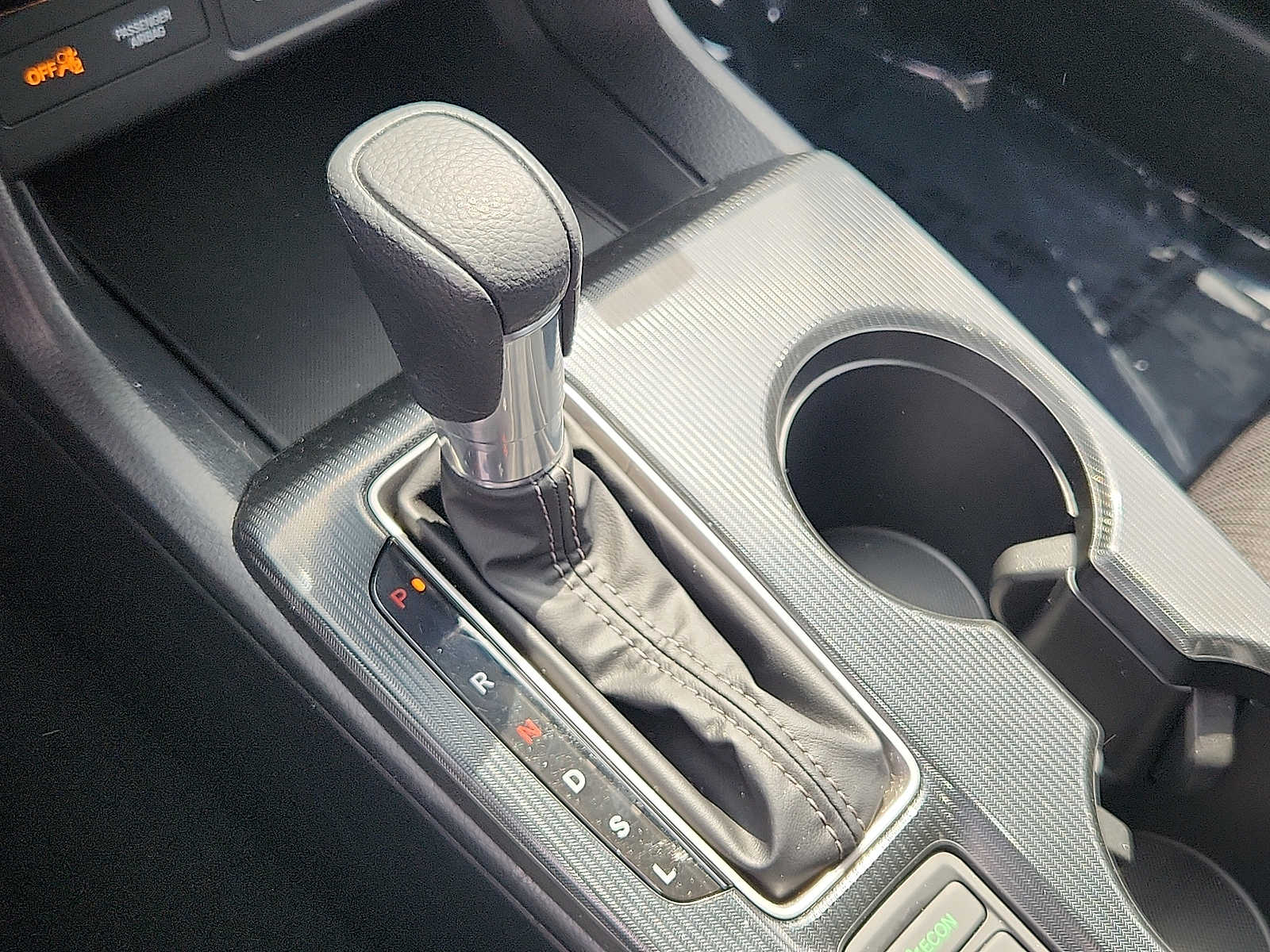 2025 Honda Civic LX - Photo 14