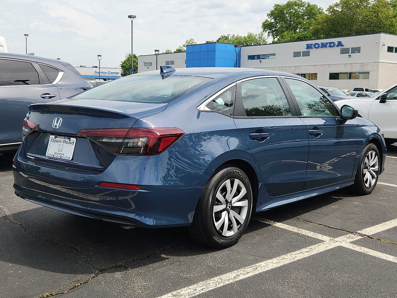 2025 Honda Civic LX - Photo 6