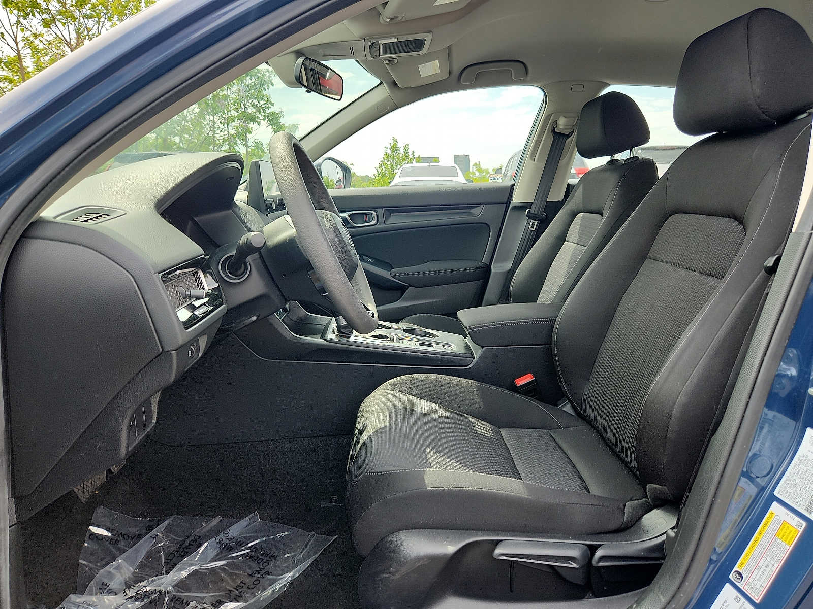 2025 Honda Civic LX - Photo 13
