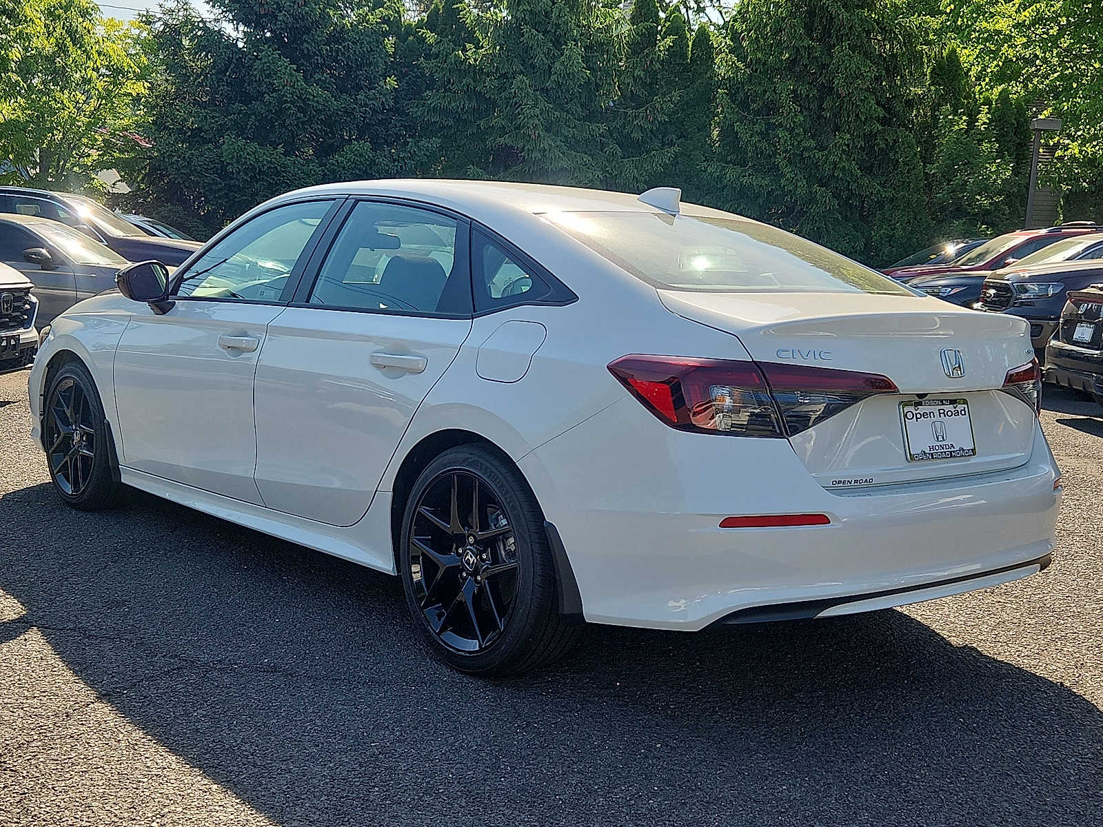 2025 Honda Civic Sport - Photo 4