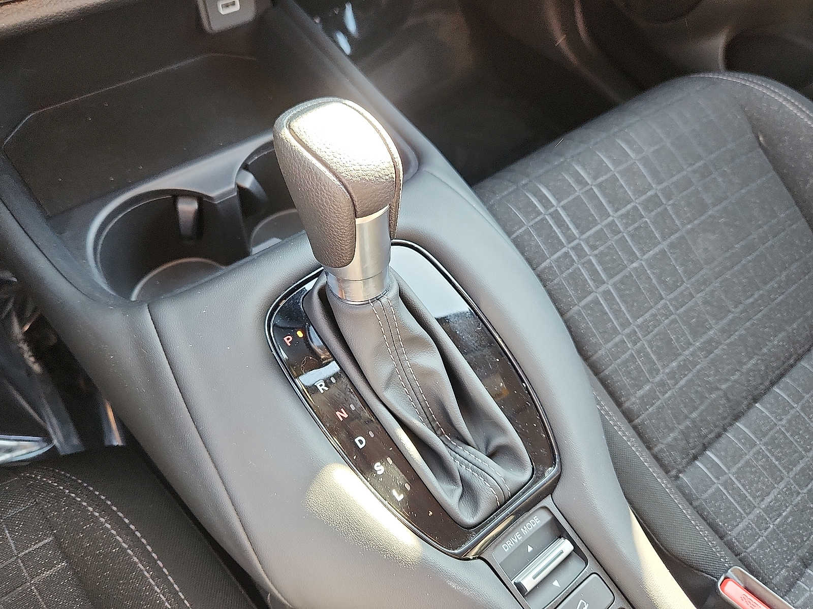 Used 2024 Honda HR-V SUV