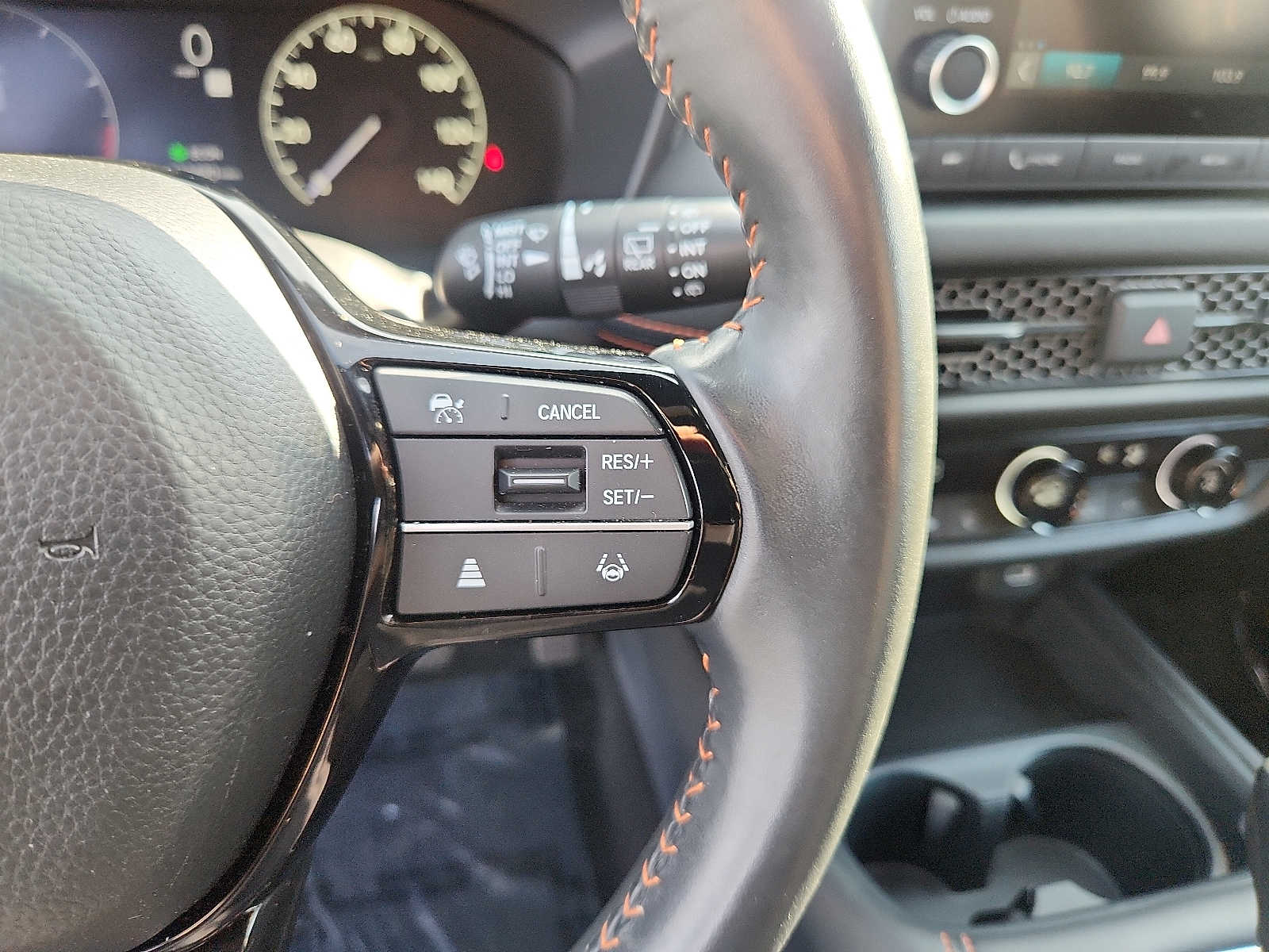 Used 2025 Honda HR-V SUV