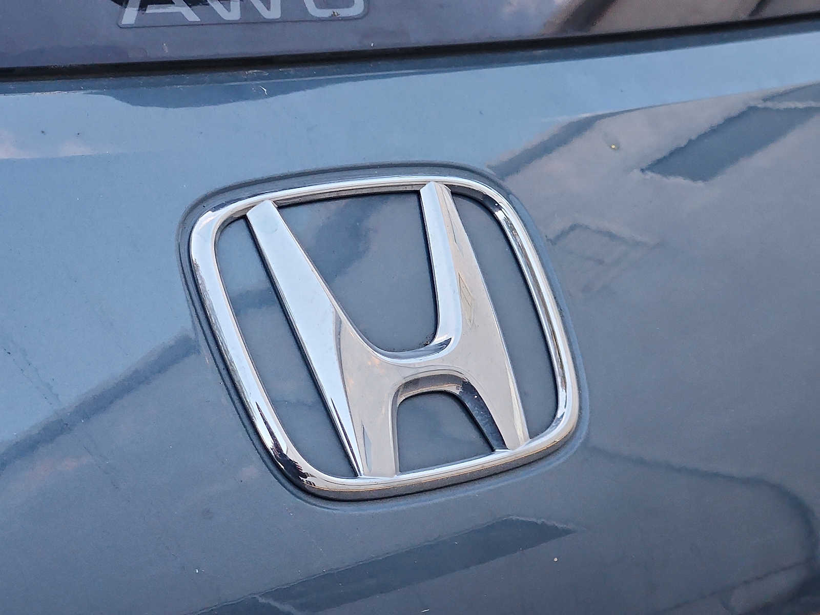 Used 2025 Honda HR-V SUV