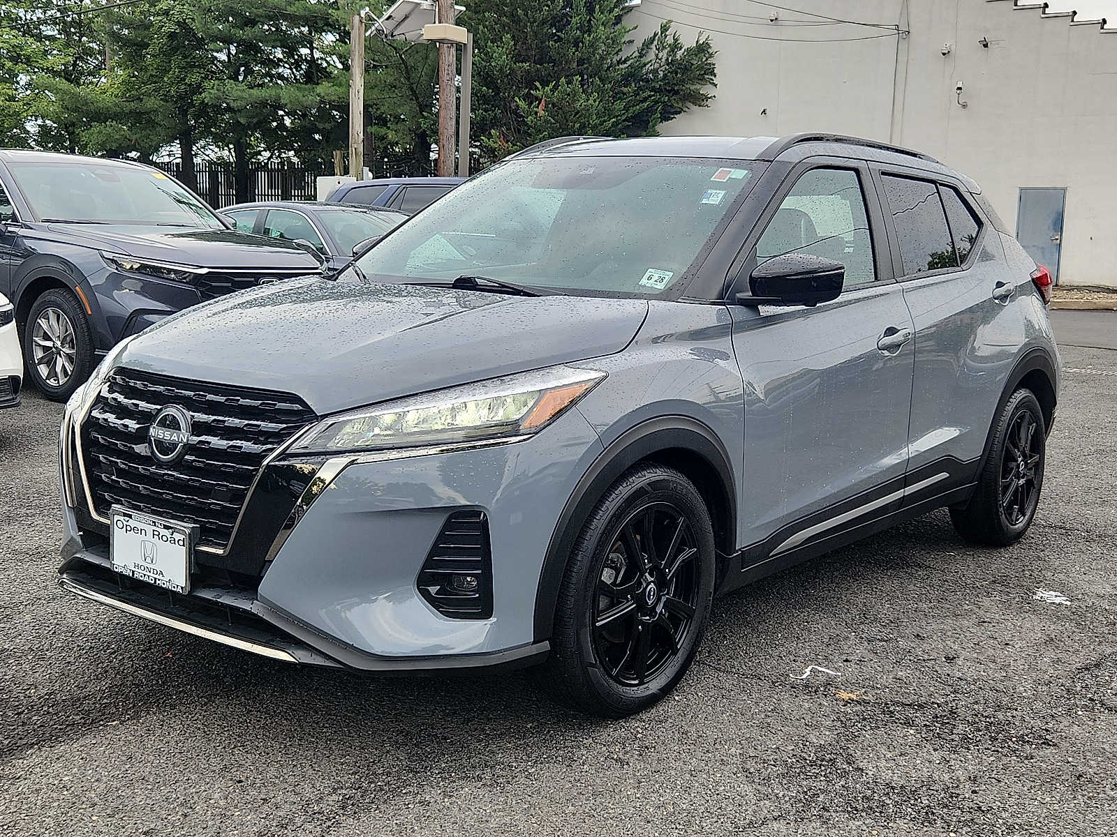 Used 2023 Nissan Kicks SUV
