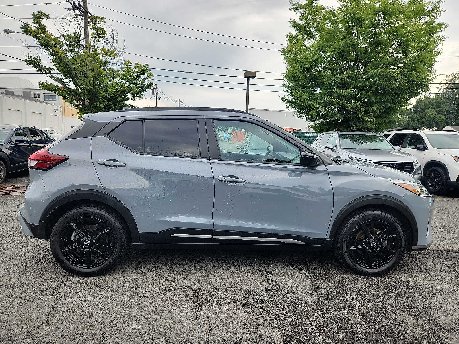 Used 2023 Nissan Kicks SUV