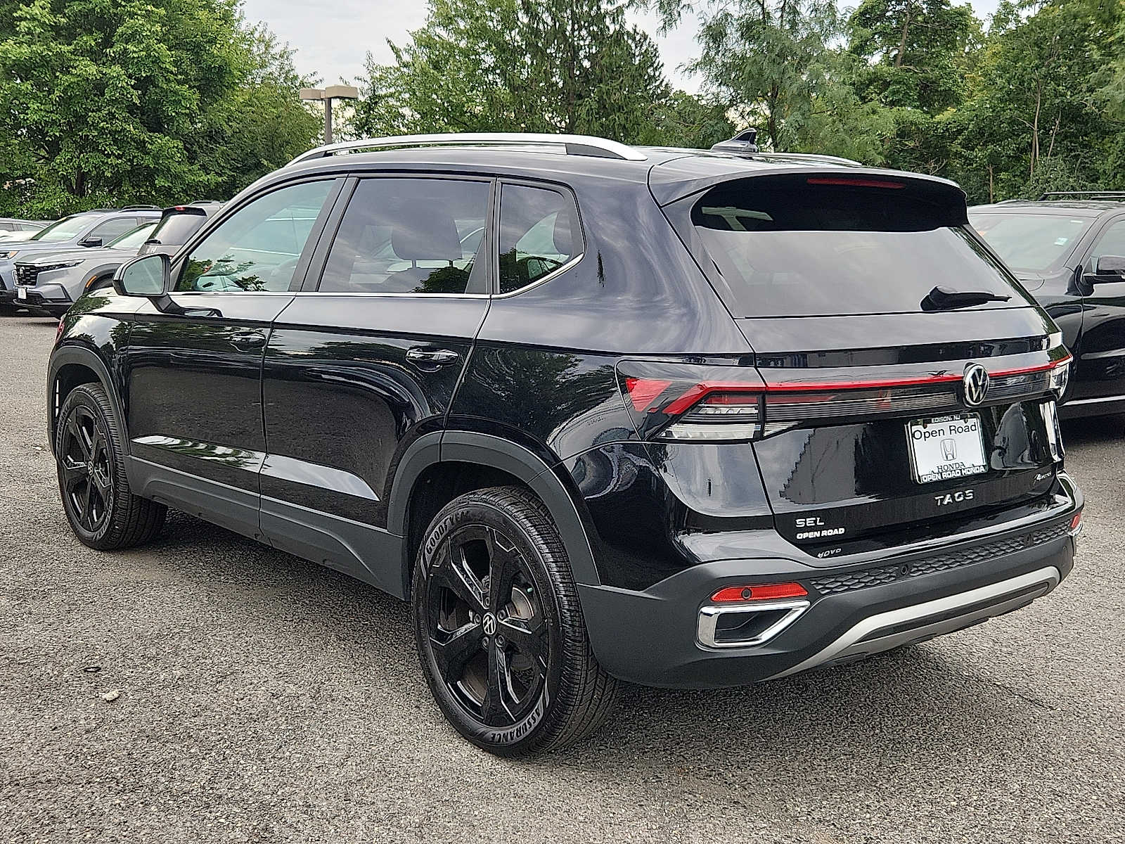 Used 2025 Volkswagen Taos SUV