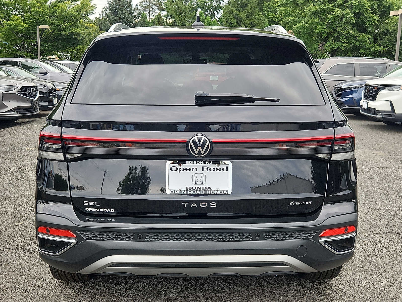 Used 2025 Volkswagen Taos SUV