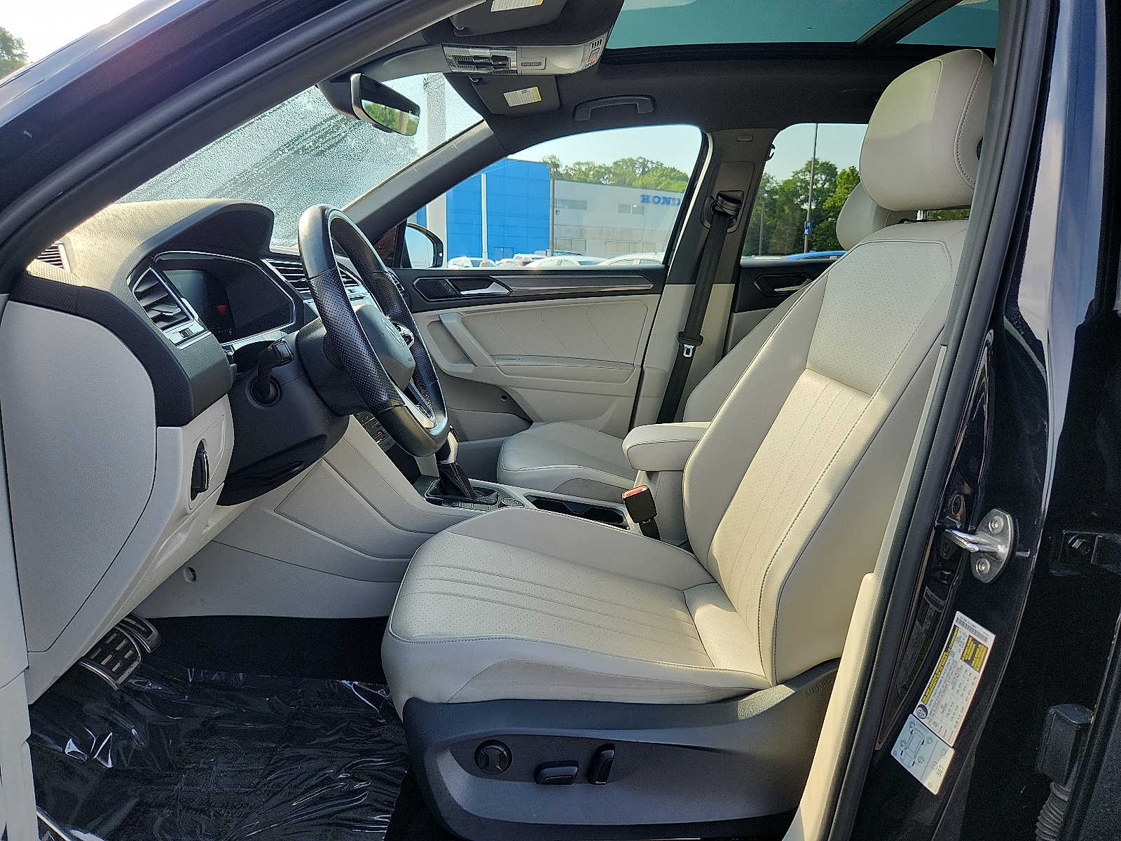 Used 2022 Volkswagen Tiguan SUV