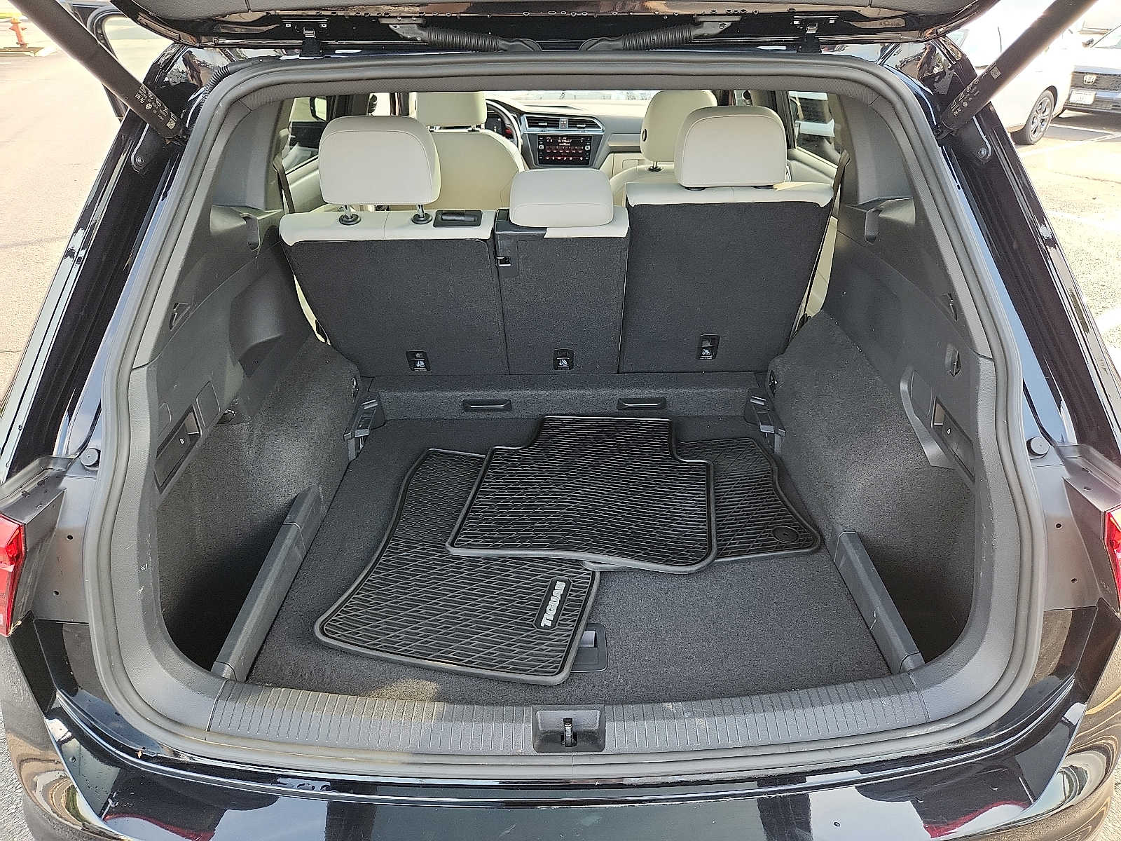 Used 2022 Volkswagen Tiguan SUV